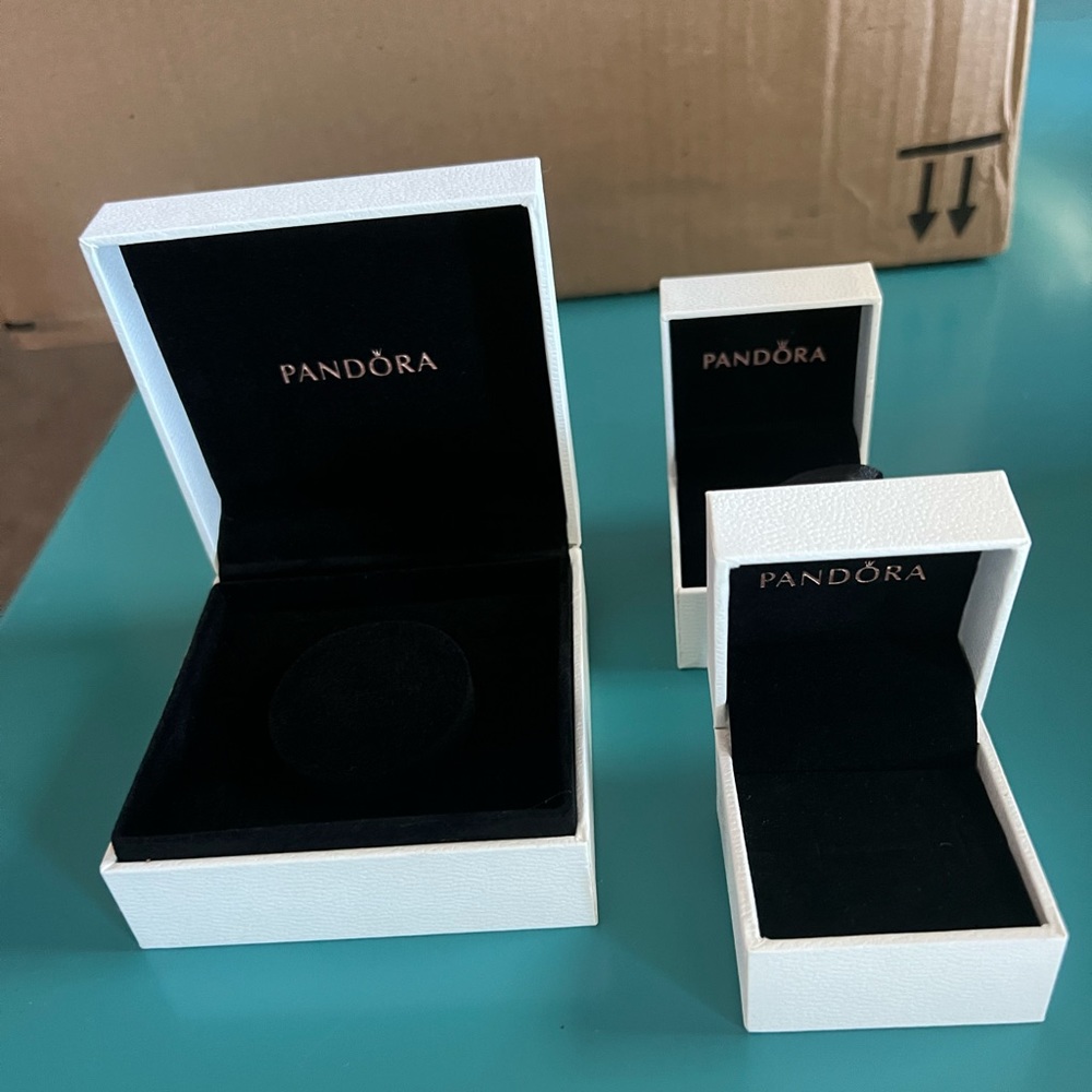 Pandora jewelry boxes